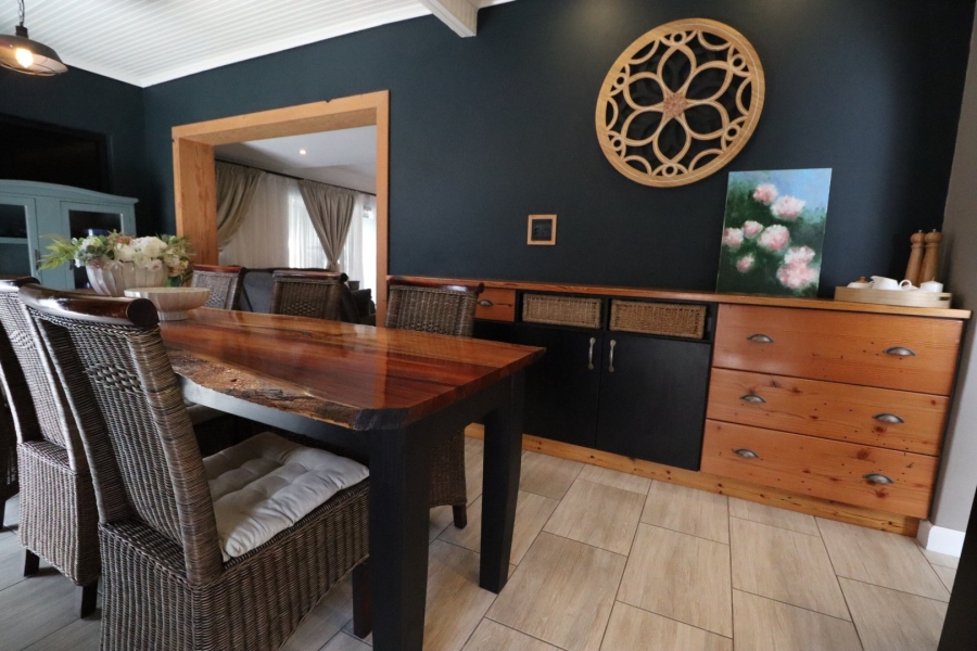 4 Bedroom Property for Sale in Sherwood Eastern Cape